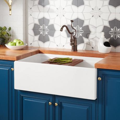 30" Brumfield Fireclay Farmhouse Sink - White
