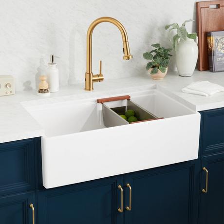 33" Brumfield Fireclay Farmhouse Sink - White