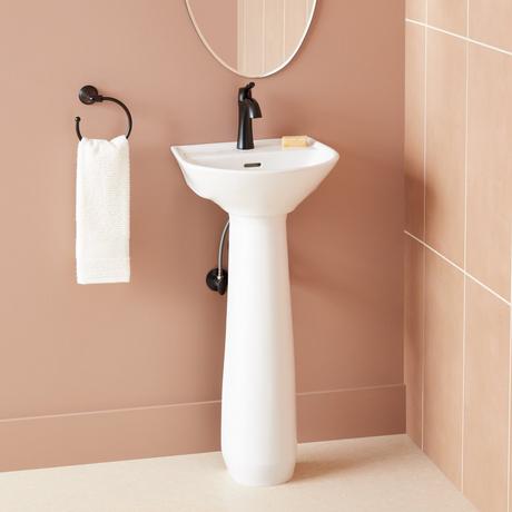 Lanken Mini Porcelain Pedestal Sink