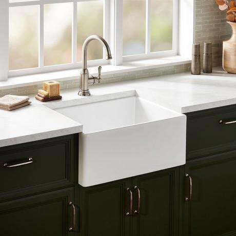 24" Rowena Fireclay Farmhouse Sink - White