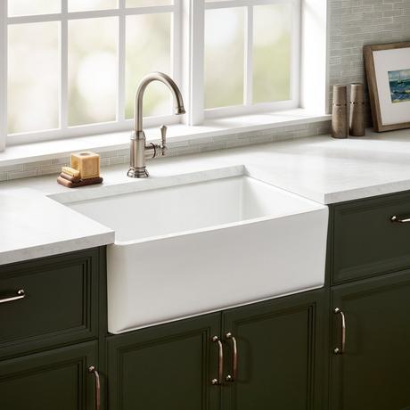30" Grigham Fireclay Farmhouse Sink - White